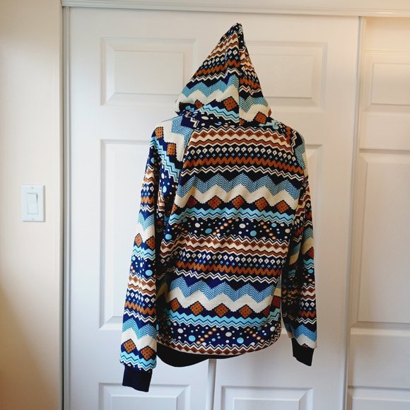 NWT! Lined Hoodie with Pockets and Front Zipper -  (3880 - Picture 4 of 8